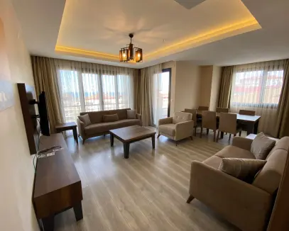 HERŞEY DAHİL YOMRA'DA 2+1 KİRALIK FULL EŞYALI REZİDANS DAİRE